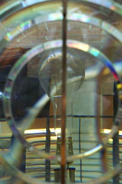 Bulb in the big bi-valve lens